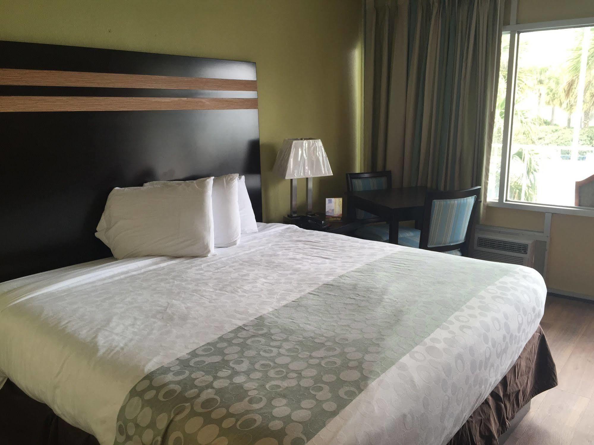 Blu Atlantic Hotel & Suites Μιρτλ Μπιτς Εξωτερικό φωτογραφία